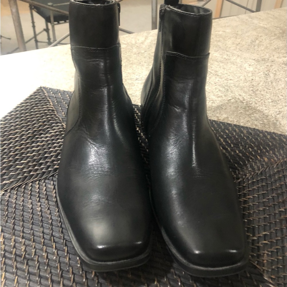 Black Leather Men's Boots